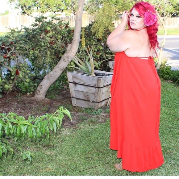 Fashionnova Curve dress! Size 3x! - Picture 2 of 2